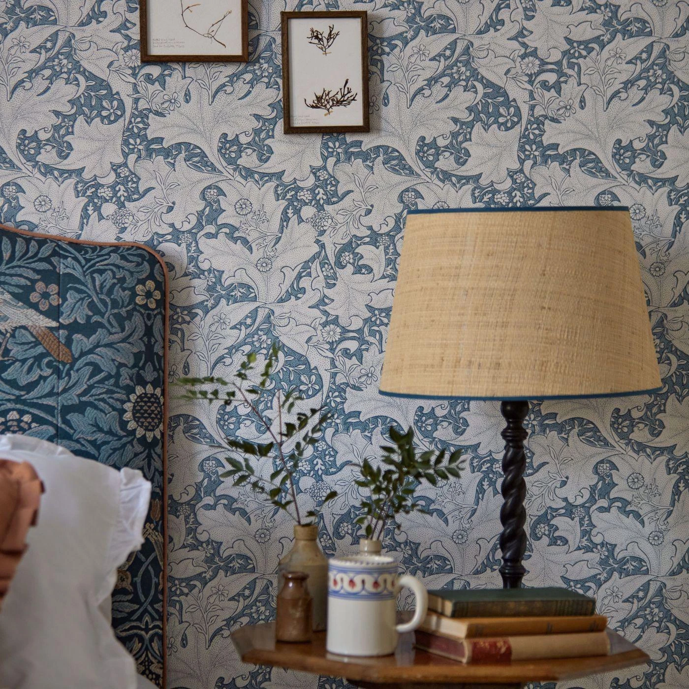 Emery Walker's House Wallpaper Wallflower Emery Walker's House Wallpaper Wallflower -Crockers Paints Store wallflower wallpaper 2